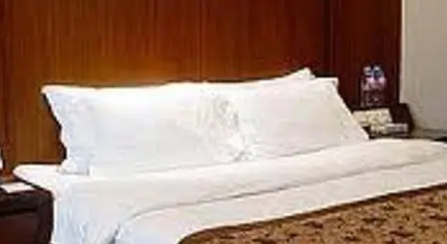 Rotating Place Hotel - Foshan