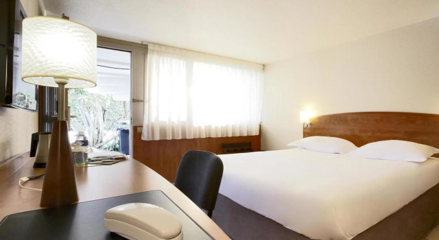 Kyriad Avignon Cap Sud