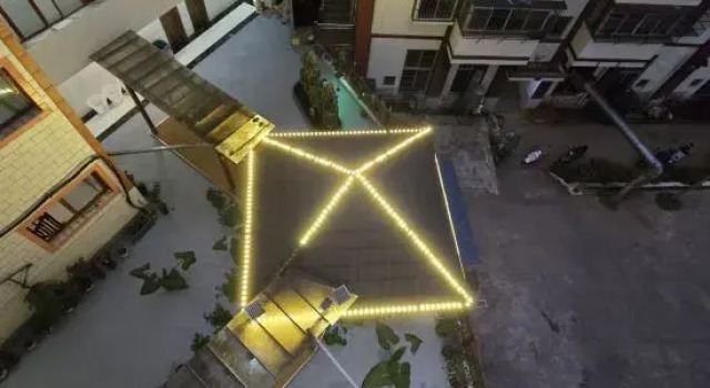 Menglian  xiang Si Yuan Hotel, Buchen Sie Hotel Hotels in Yunnan mit Parkplatz, Parkplätze