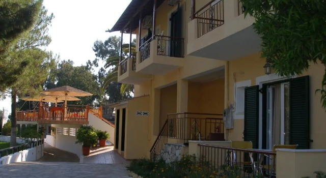 Michalis Place Apartments, Забронировать Апартаменты/квартира Отели периферии Ионических островов с бассейном, Бассейн