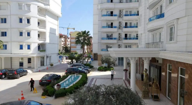 Armando Apartments