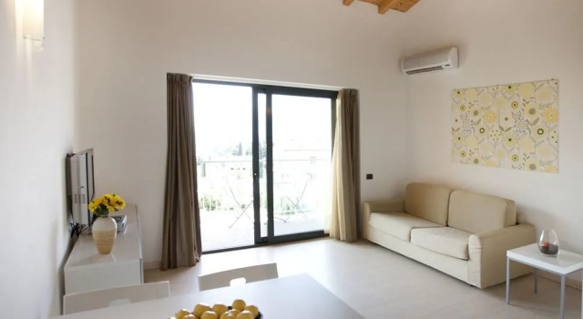 Residence Goethe, Prenota Hotel Hotel a Veneto con piscina, Piscina