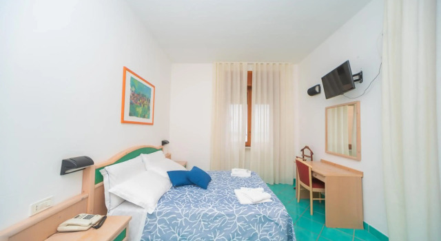 Hotel America, Забронировать Отель Отели Cilento Coast с бассейном, Бассейн