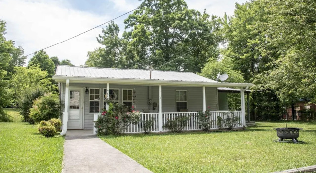 Shea s Chalet - Cozy Home in Monteagle TN