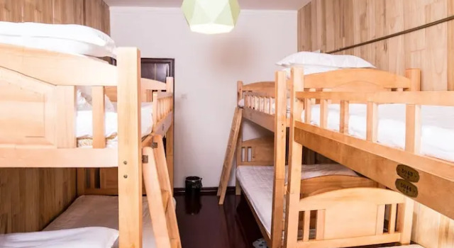 Xi'an Zhongshi Youth Hostel, Rezerwuj Hostel Yanta , w pobliżu Tiyuchang Station