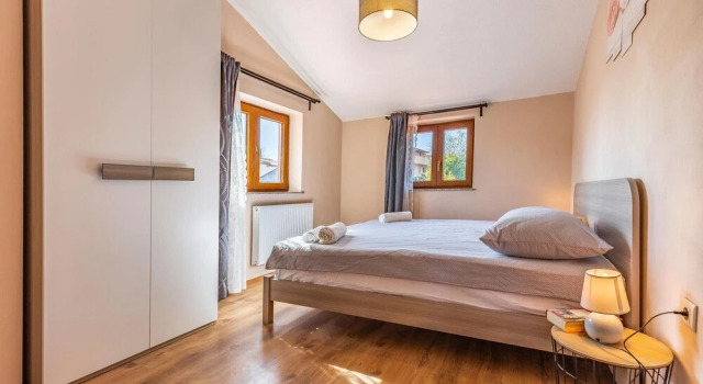 Awesome Apartment in Pula With Wifi and 5 Bedrooms