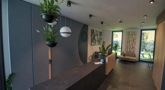 BJ81 Suite Hotel