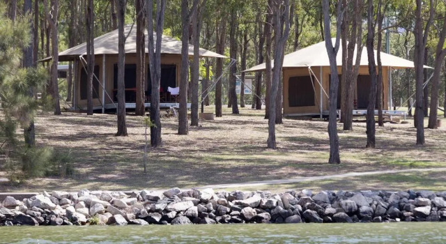 Тент NRMA Lake Somerset Holiday Park