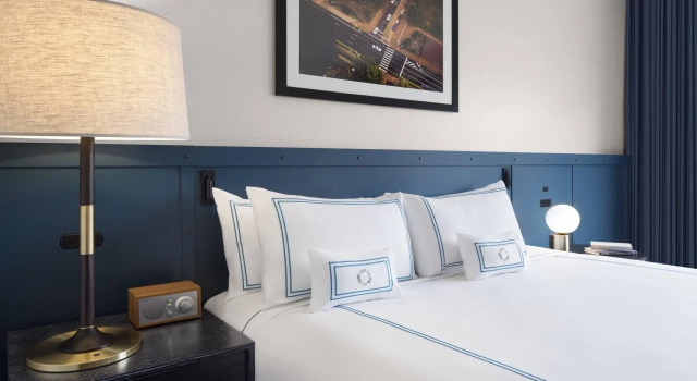 The Oaklander Hotel, Autograph Collection