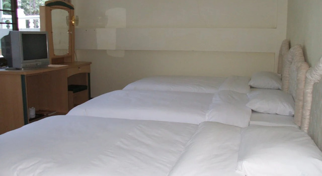 Phudara Resort, Varaa Lomakeskus Hotellit North-Eastern Thailand pysäköinnillä, Pysäköinti