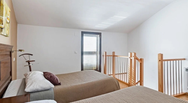 Modern Apartment in Gudar With Balcony, Buchen Sie Ferienwohnung Gudar Teruel
