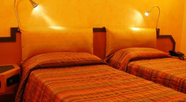 Hotel St. John, Réserver Hôtel Desio Lombardie