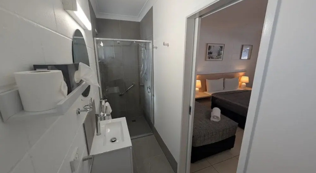 Двухместный номер Deluxe с балконом Moffat Beach Motel Caloundra