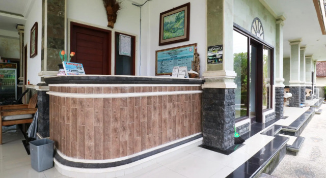 Agung Homestay Canggu Mitra RedDoorz, Buchen Sie Hotel Günstige Hotels in Badung