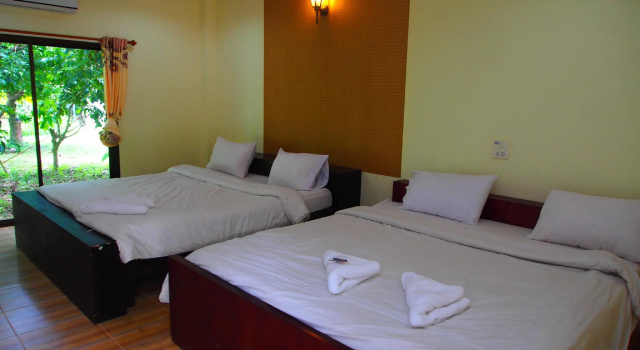 Двухместный номер Standard с балконом и с видом на реку Aiyara Garden Resort