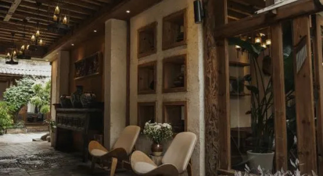 Xishi Homestay (Lijiang Ancient City Branch), Забронировать Отель Лицзян Юньнань, рядом с Улица Сквер-стрит Древнего города Даянь