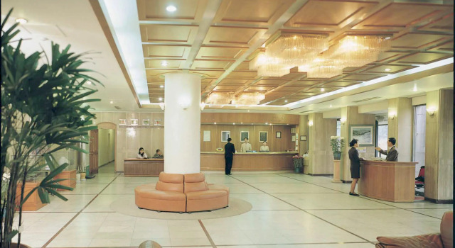 Chungju Suanbo Park Hotel, Buchen Sie Hotel Chungju Chungcheongbuk-Do