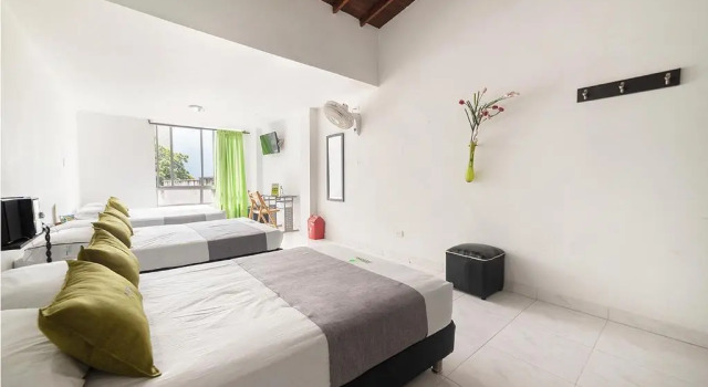 Трёхместный номер Standard Ayenda 1230 Paradise Lleras