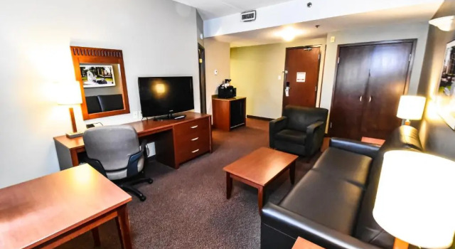 Люкс Canad Inns Destination Centre Fort Garry