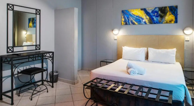 Standard double chambre N1 Hotel Samora Machel Harare