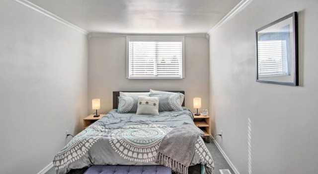 Convenient Burien Getaway: 12 Mi to Dtwn Sea!, Book Hotel Burien Washington