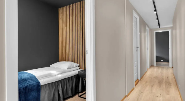 ARCTIC HOMES - Premium Plaza, Забронировать Апарт-отель Тромсё Тромс и Финнмарк, рядом с Tromsø City Hall