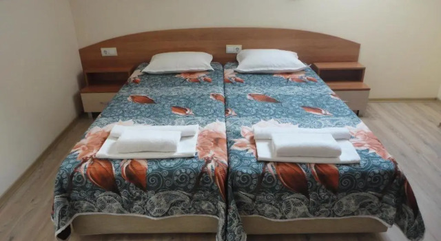 Трёхместный номер Standard с балконом и с видом на море Barex Family Hotel