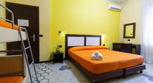 Четырёхместный номер Standard Hotel del Sole