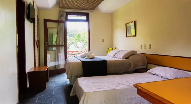 Трёхместный номер Standard с балконом и с красивым видом из окна Hotel Vale do Jiquiriçá