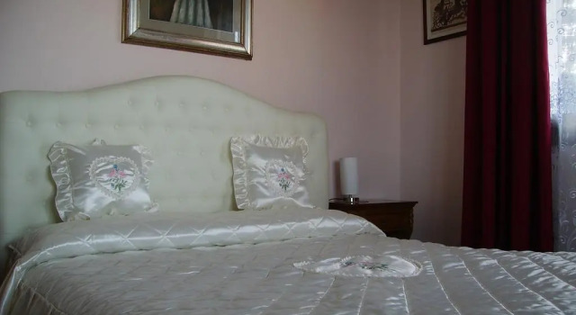 B&B Madonna della Neve, Забронировать Отель Отели Стреза с парковкой, рядом с Парк виллы Паллавичино, Парковка