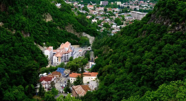 Апартаменты Borjomi Aprili Apartment