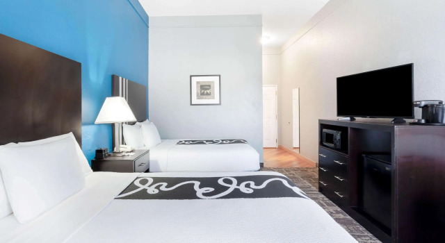 La Quinta by Wyndham Kerrville, Забронировать Отель Керрвилл Texas Hill Country