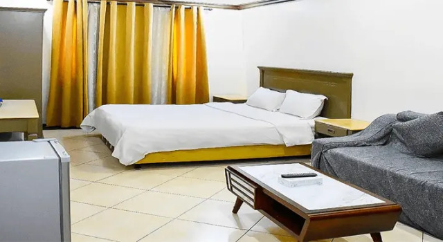 OYO 655 Home Furnished Apartments Studio