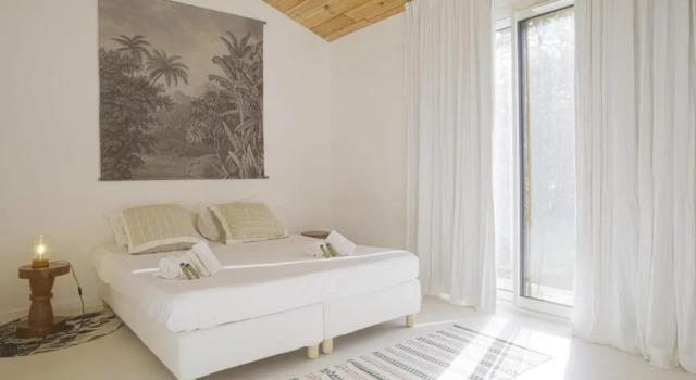 Large and bright house with pool in the middle of nature in Orx - Welkeys, Book Hotel Orx Landes