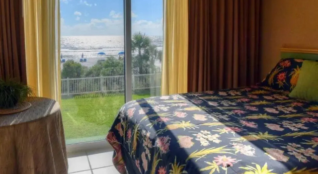 104 Long Beach Resort Tower IV, Забронировать Курортный отель Курортные отели Панама-Сити, рядом с Coconut Creek Family Fun Park, Курортный отель