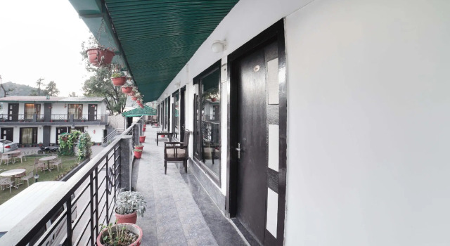 Palette Resorts - Raj Bilas Palace, Rezervovat Hotel Nainital Uttarakhand