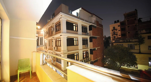 Семейный номер Standard с балконом Hotel Mums Home