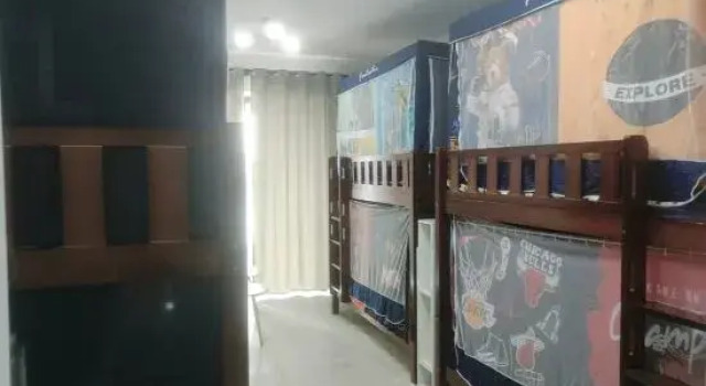 Кровать в общем номере (мужской номер) Haikou Zhida Youth Hostel