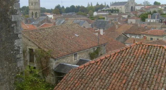 Le Logis de Chassay, Забронировать Отель Шарру Вьен