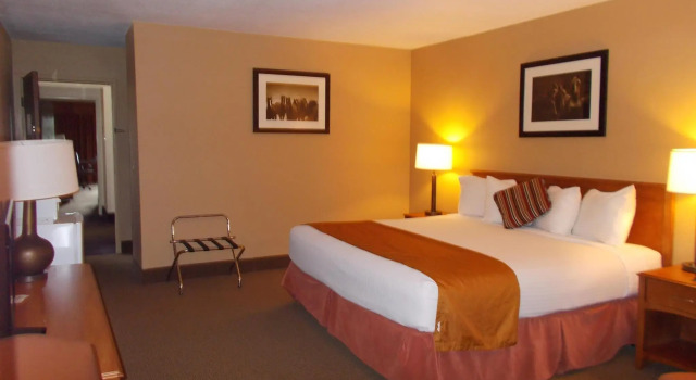 Номер Standard Best Western Sunridge Inn & Conference Center