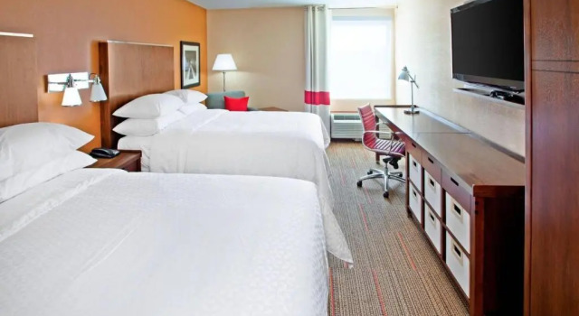 Четырёхместный номер Standard Fairfield by Marriott Inn & Suites Chattanooga