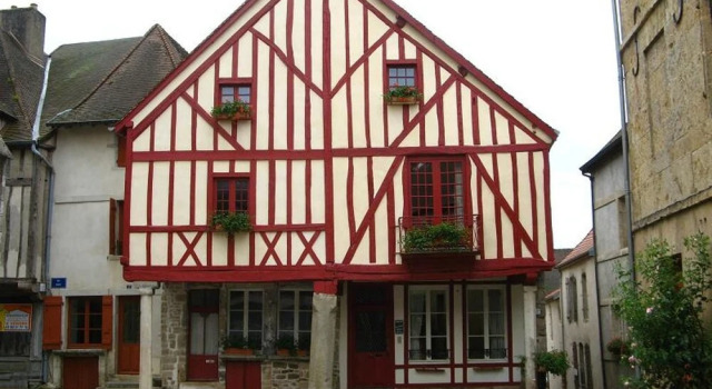 House With 3 Bedrooms in Cormot-le-grand, With Enclosed Garden and Wif, Rezervovat Hotel  