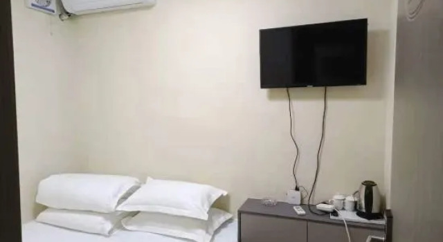 Одноместный номер Standard Beizhen Hongyunyuan Cinema Hotel