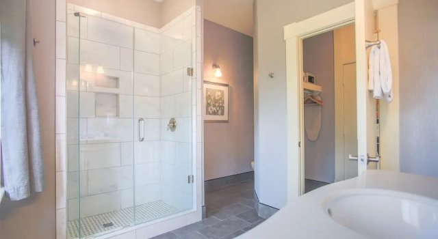 Номер Premium Foley House Inn
