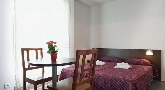Номер Standard Residhotel Les Hauts dAndilly