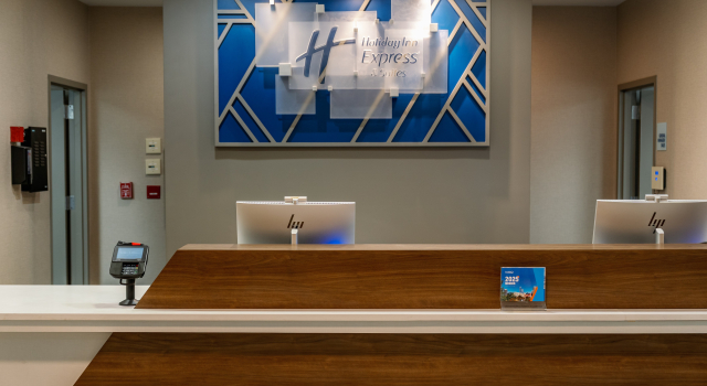 Holiday Inn Express Hotel & Suites Raleigh SW NC State by IHG