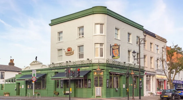 Black Lion, Boek Hotel Surbiton Groot-Londen
