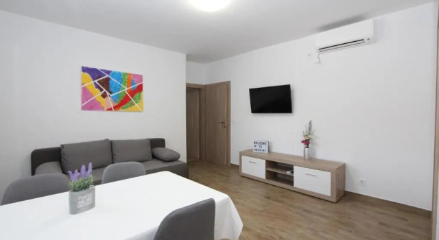 Апартаменты с 2 комнатами Apartments Eni