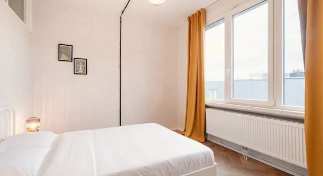 Spacious 2BR - Grand Central Apartments, Забронировать Апартаменты/квартира Антверпен провинция Антверпен, рядом с Станция Антверпен Централь
