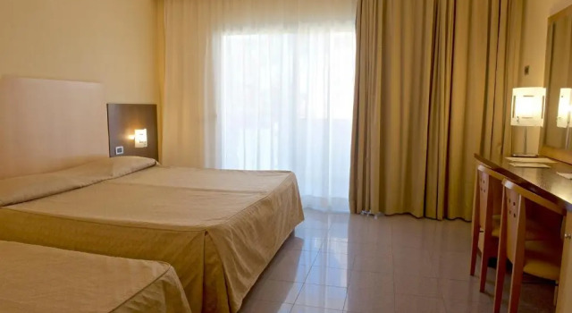 Трёхместный номер Albergo Mediterraneo